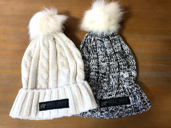 Women's Cable Knit Pom-Pom Beanie